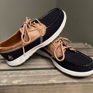Skechers Women’s GoGo Max Navy & Tan Comfort Shoes Size 7 – Like New